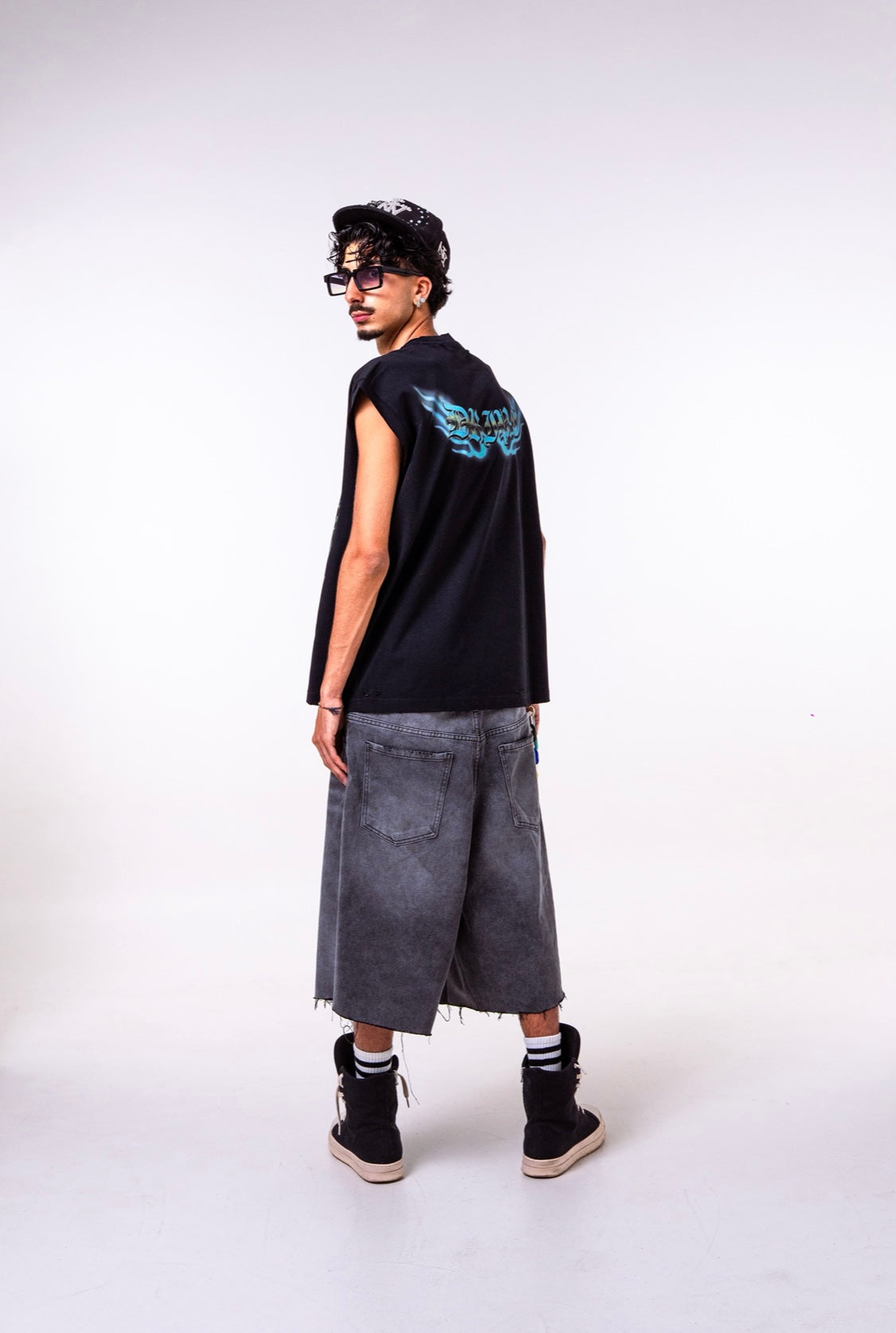 JORTS BLACK RAINBOW